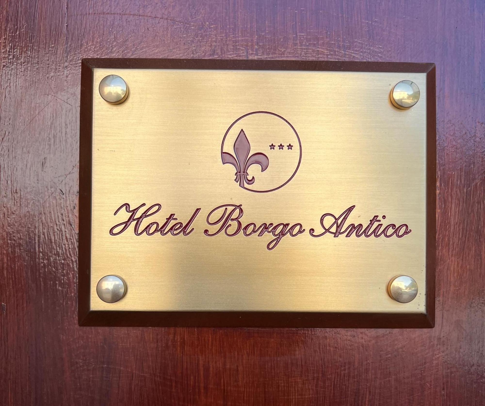 Hotel Borgo Antico ฟาบริอาโน ภายนอก รูปภาพ