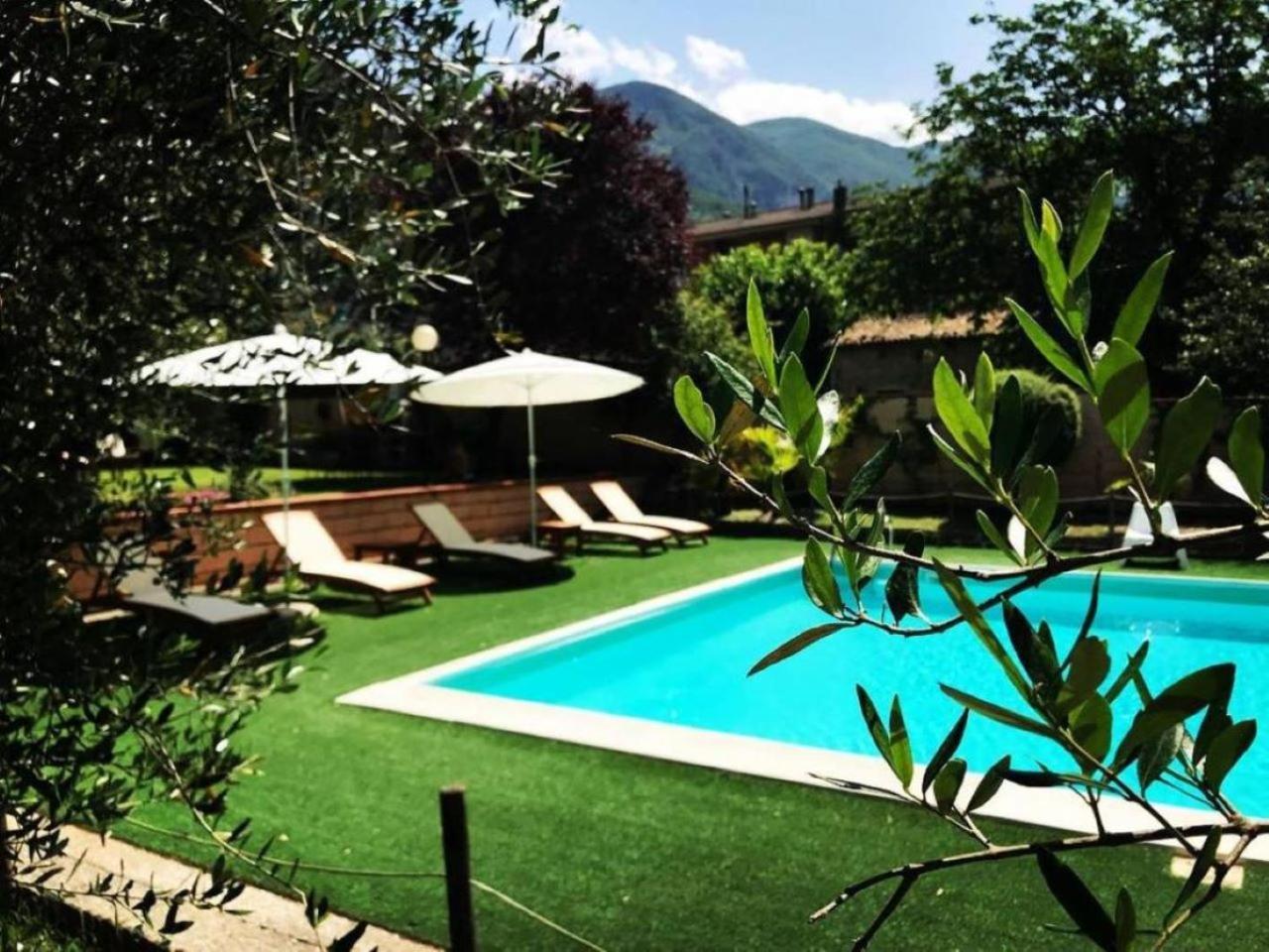 Hotel Borgo Antico ฟาบริอาโน ภายนอก รูปภาพ